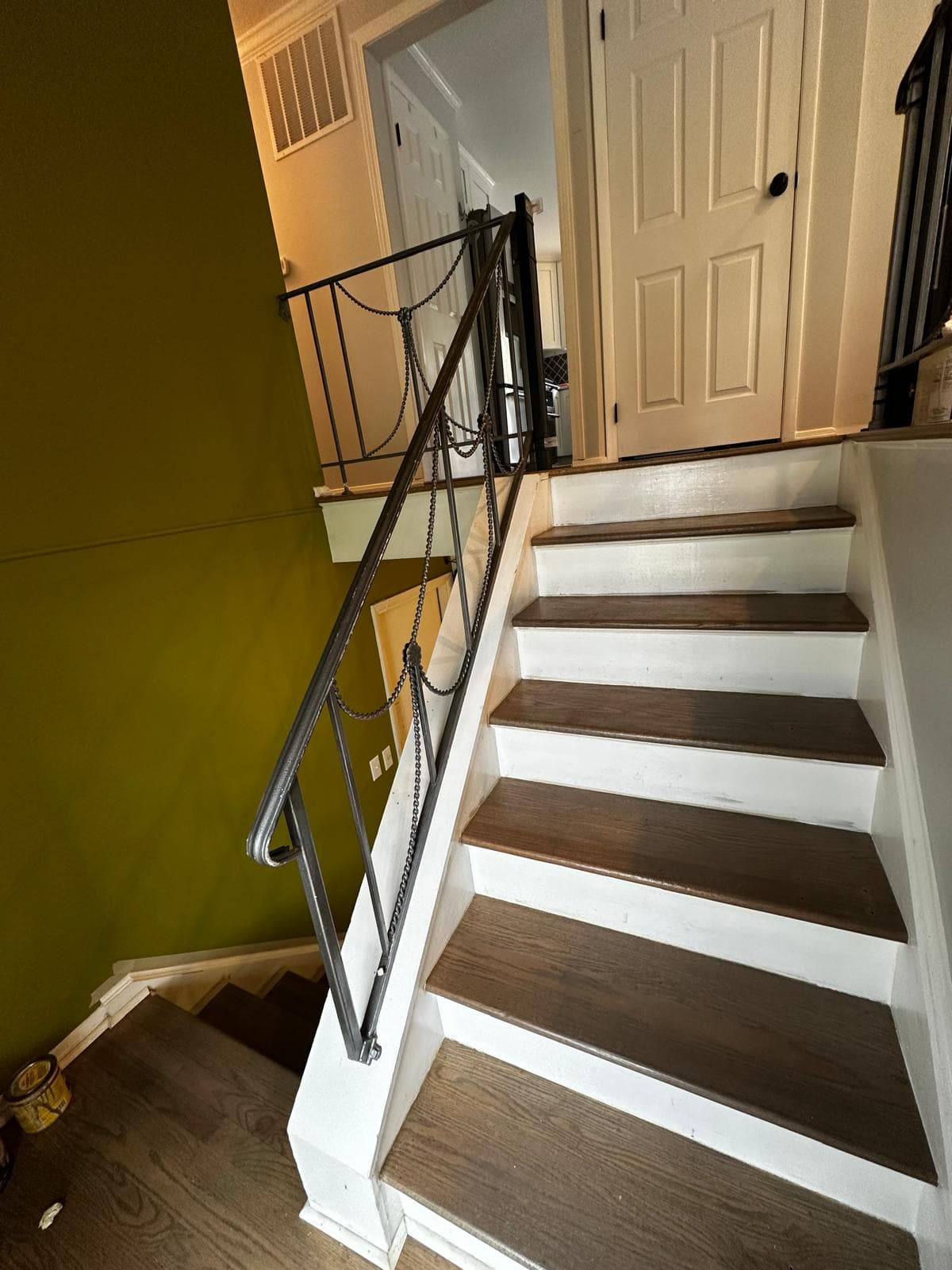 Elegant Staircase Handrail Remodeling